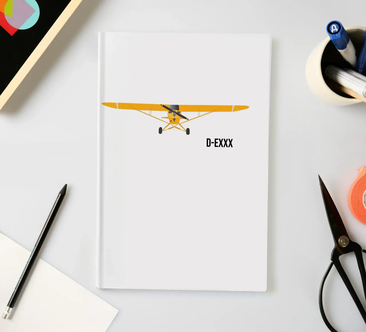 Piper Cub - La targa può essere personalizzata diario da Fly & Camp