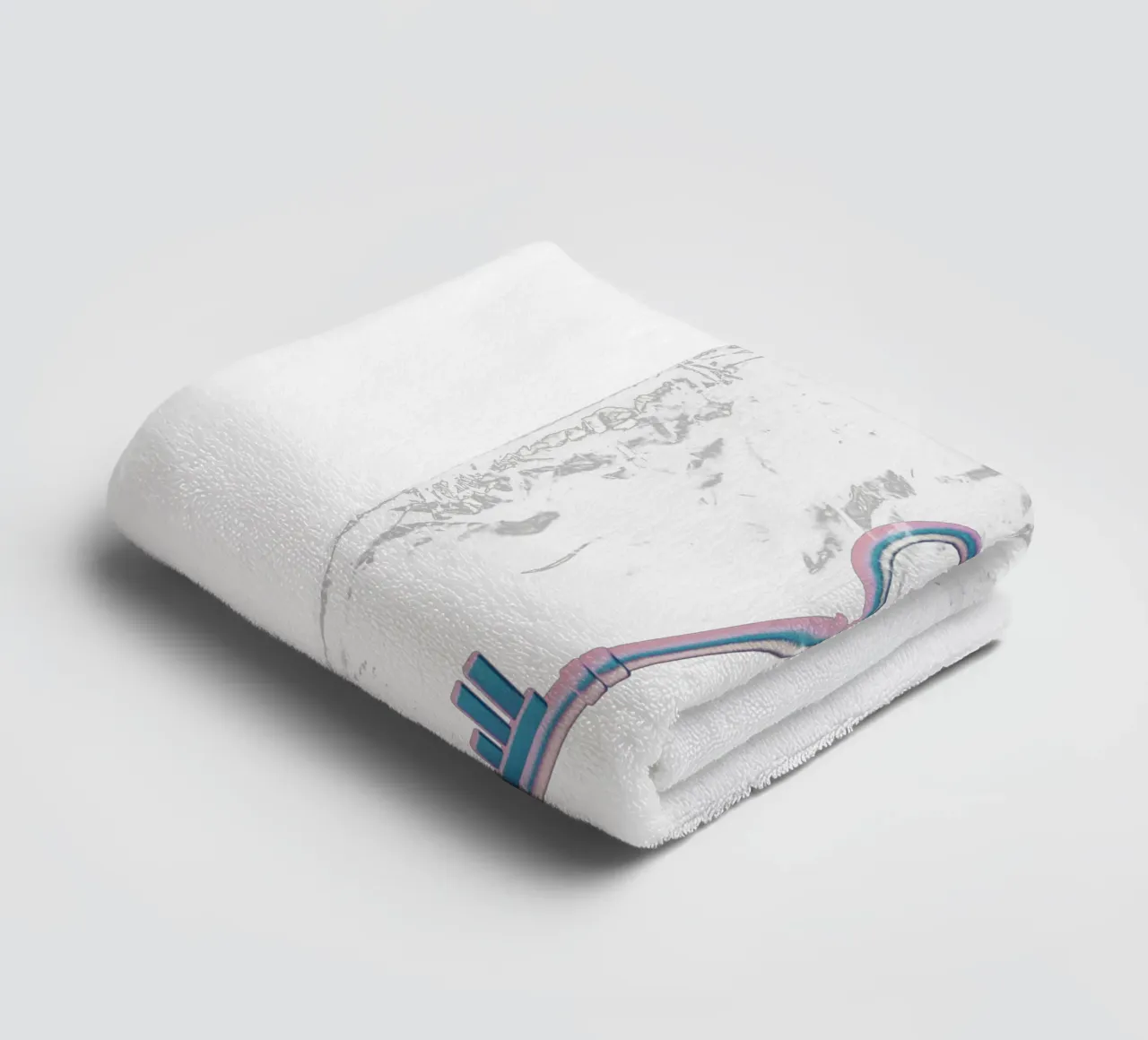 chiave iridescente in un sacchetto di plastica asciugamano da bagno da morphinaeblue