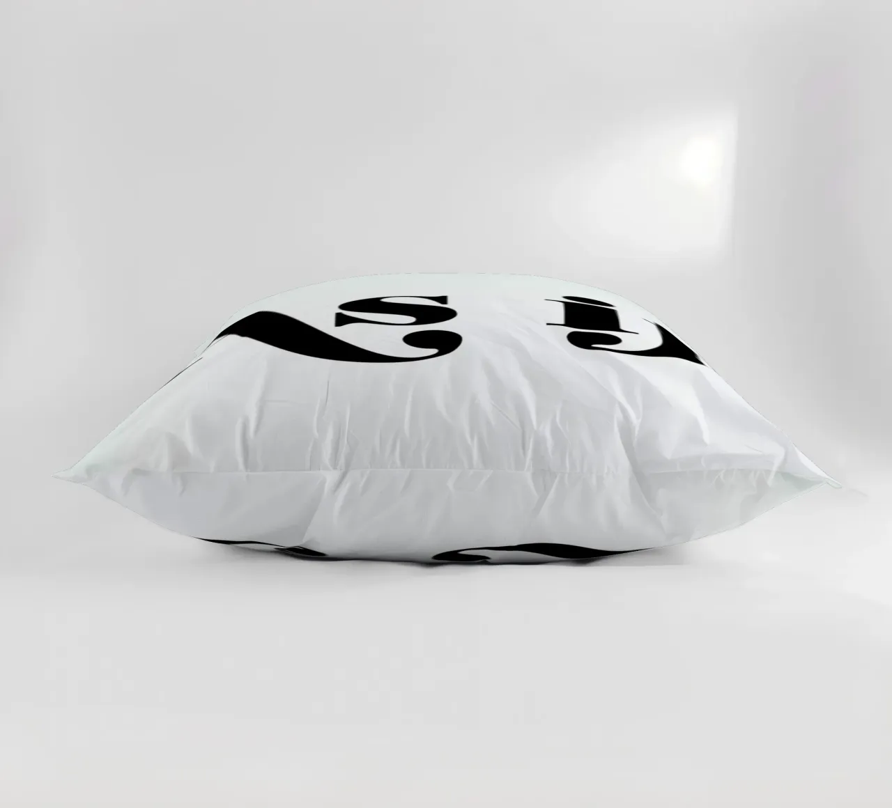 As If cuscino da Honeymoon Hotel