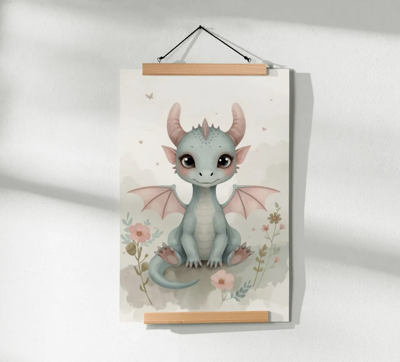 Carino il cucciolo di drago con fiori e nuvole poster con telaio in alluminio da DesignDoodle