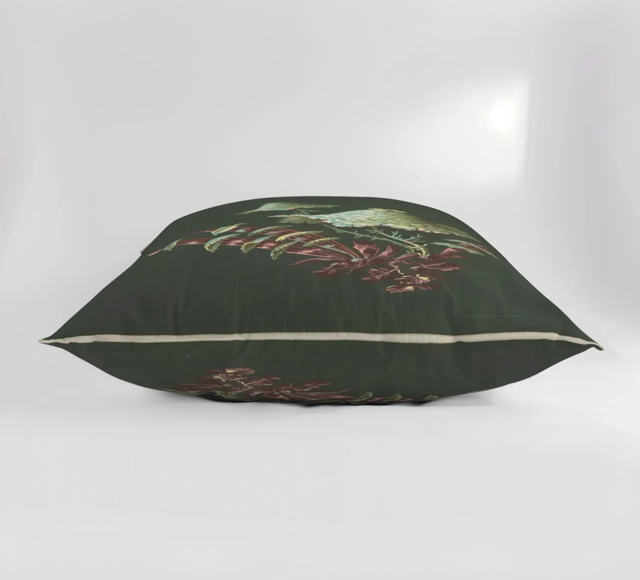 Two Hat-Shaped Chinoiserie Flowers with Fanciful cuscino da vintageshop