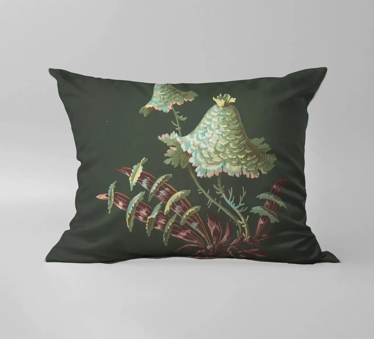 Two Hat-Shaped Chinoiserie Flowers with Fanciful cuscino da vintageshop