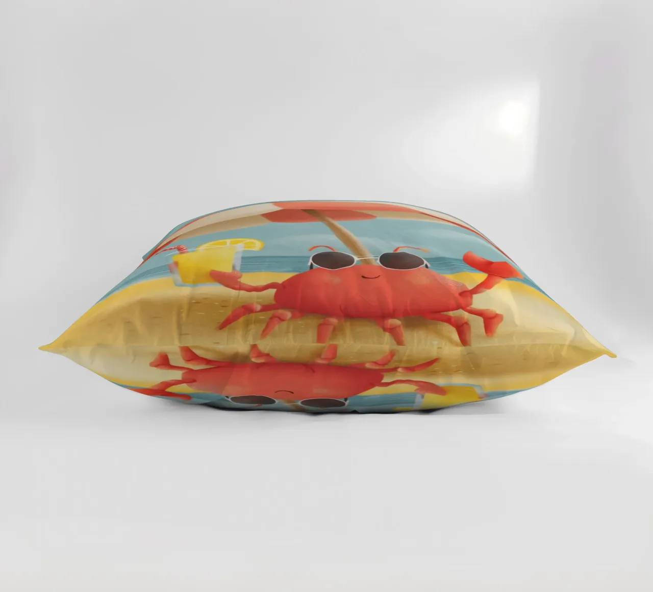 Cool Crab at the Beach cuscino da Kiara