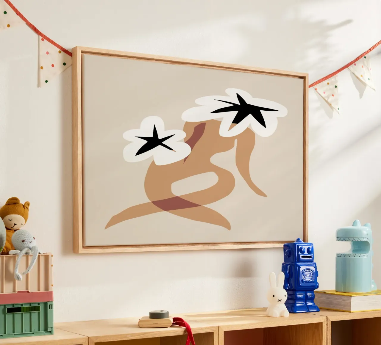 Blume Modell 06 Leinwand mit Schattenfugenrahmen von Little Dean