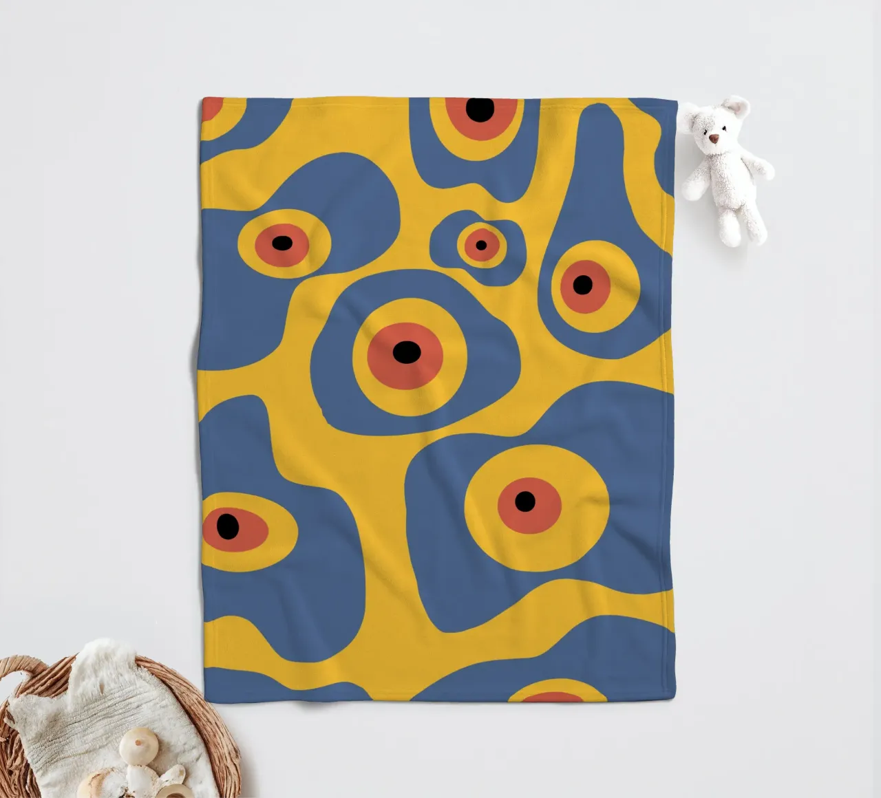 Evil eye pattern Fleecedecke von Little Dean