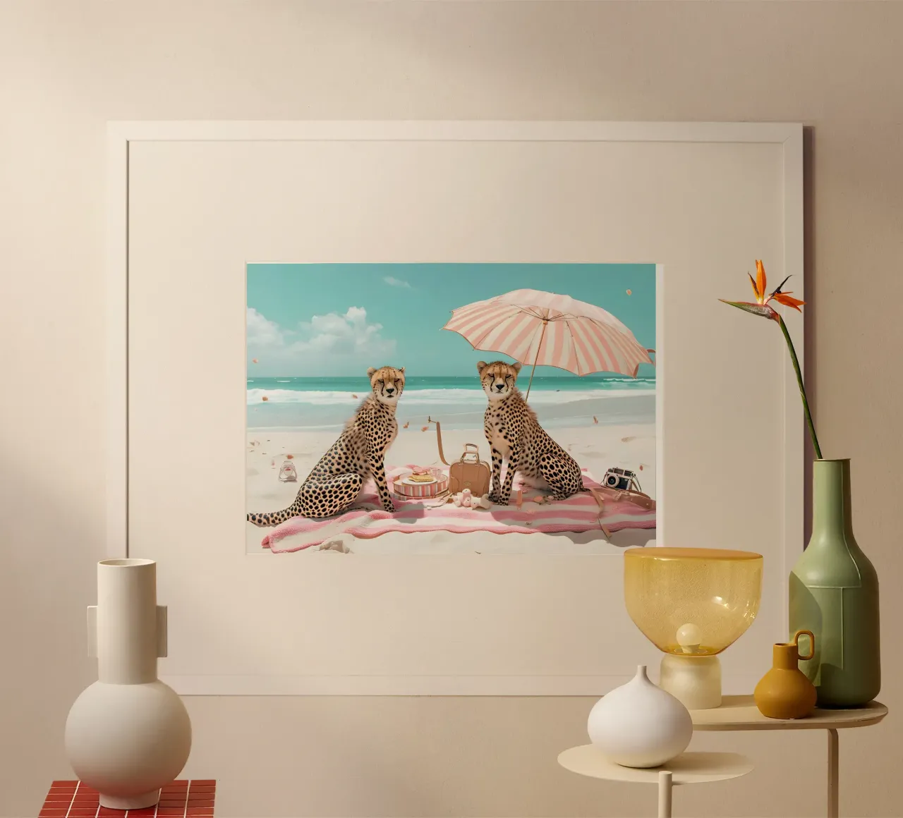 Poster per picnic in spiaggia Chic Cheetahs poster con telaio in legno da dawnthesea