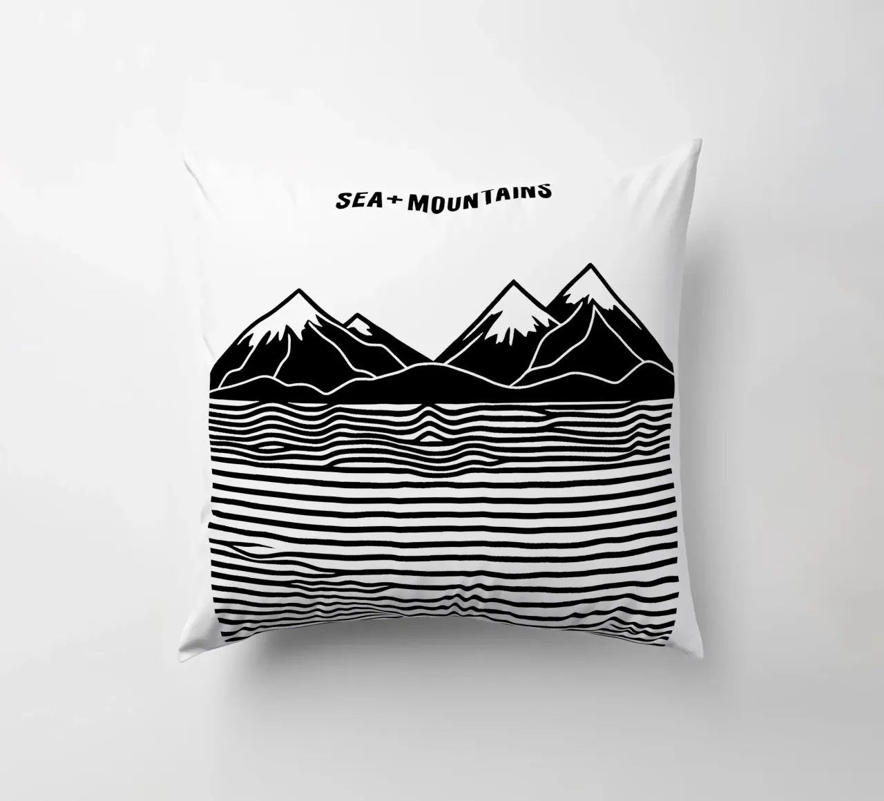 Line art mare + montagne cuscino da Autofocus