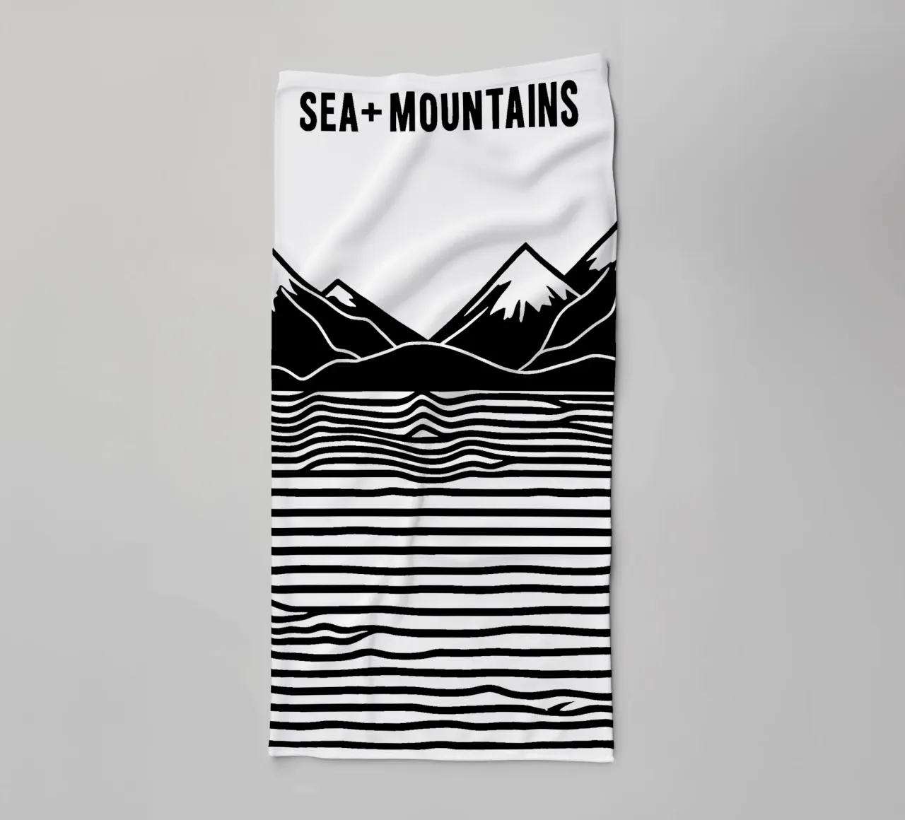 Line art mare + montagne asciugamano da bagno da Autofocus