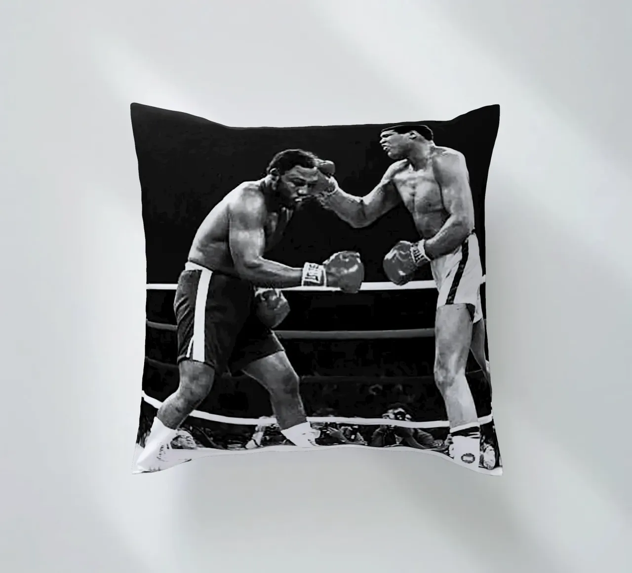 Muhammad Ali vs. Joe Frazier Kissen von Coreyalbert