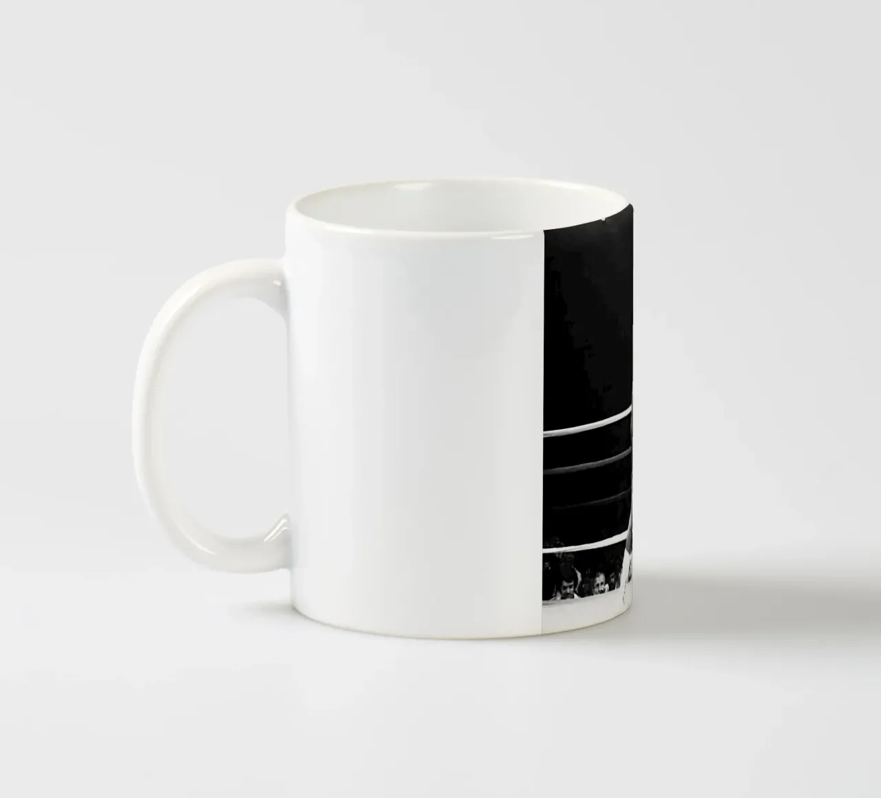 Muhammad Ali vs. Joe Frazier Keramik Tasse von Coreyalbert