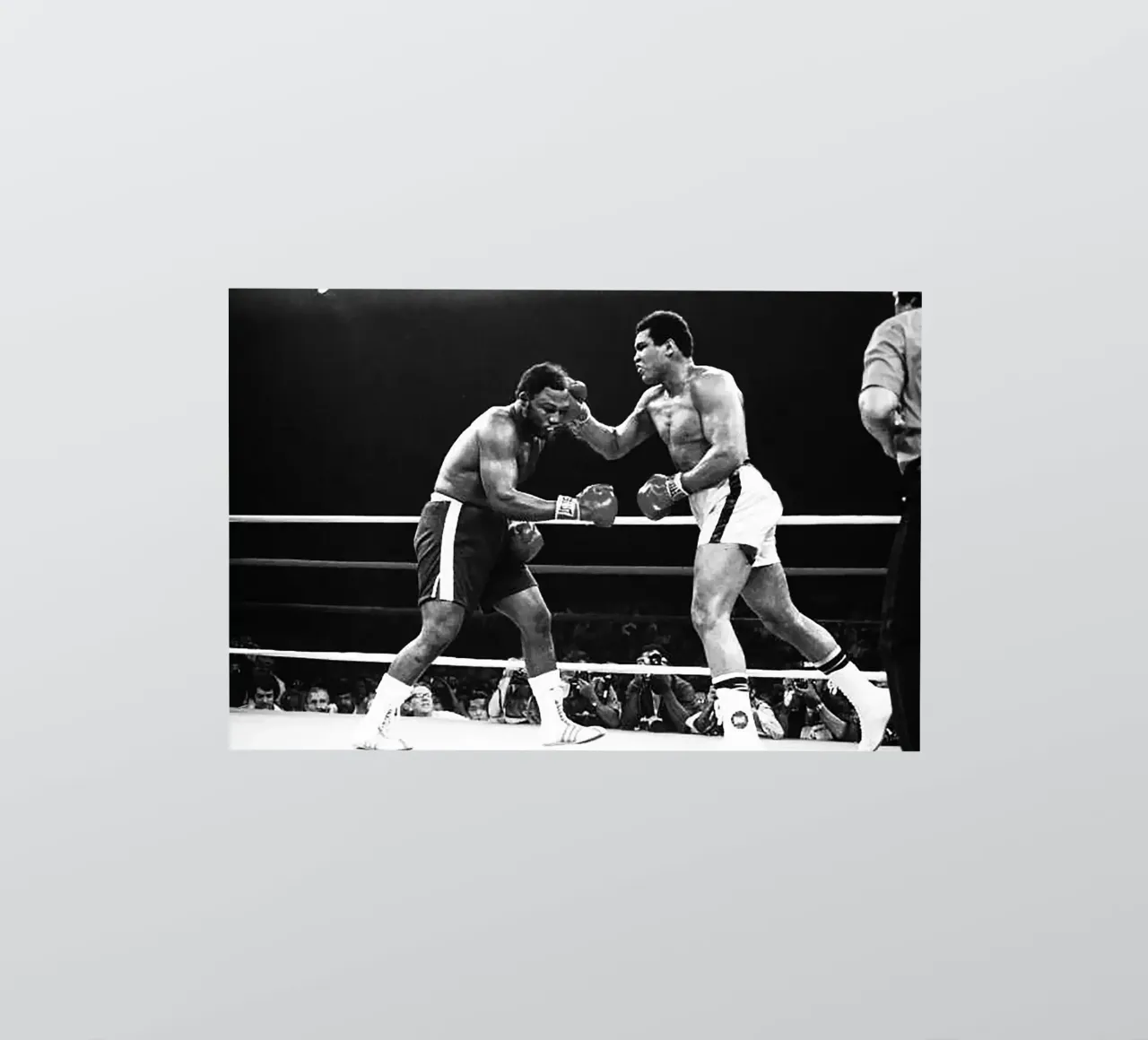 Muhammad Ali vs. Joe Frazier Sticker von Coreyalbert