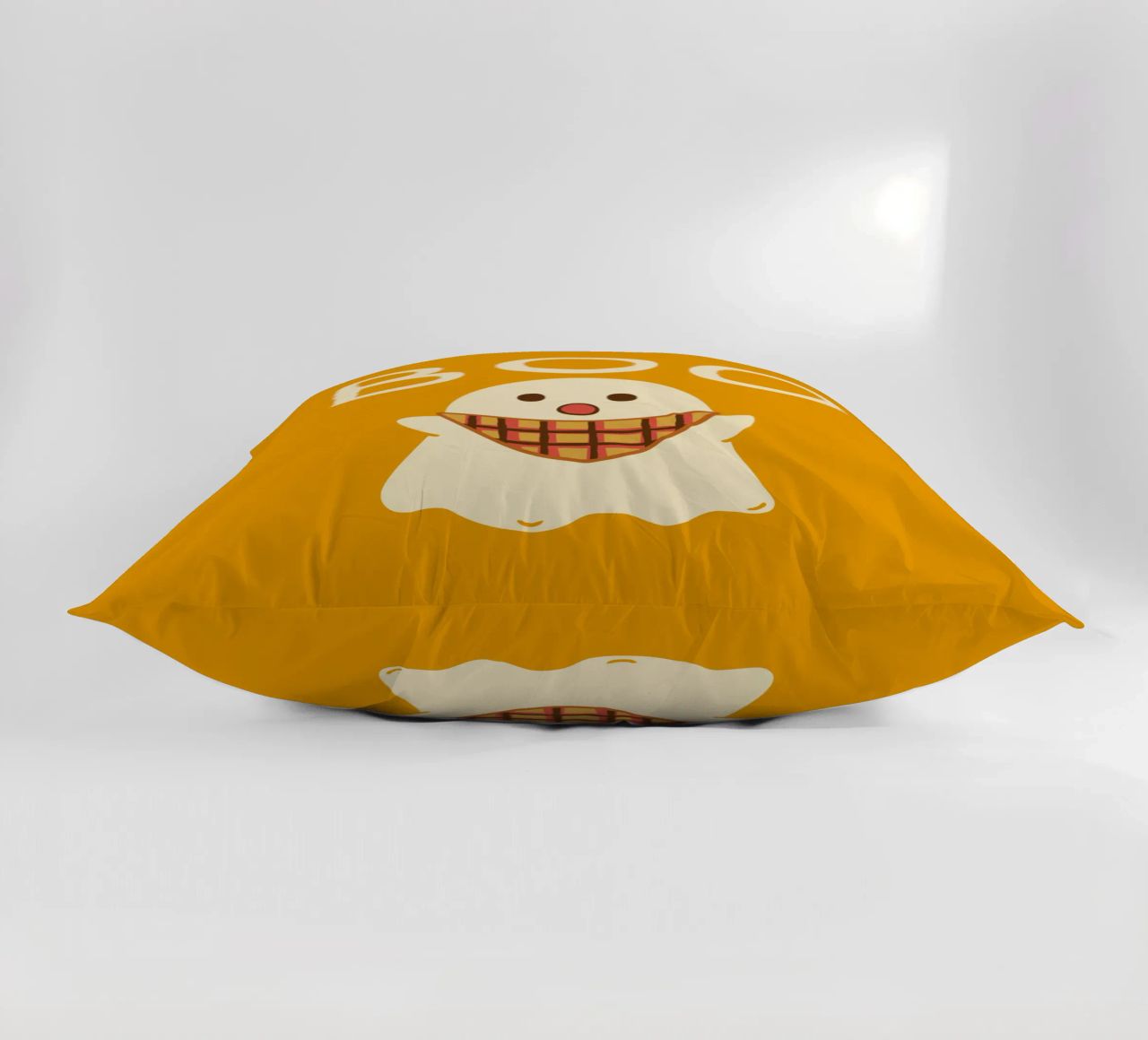 ¡Boo! Lindo fantasma con bufanda triangular cojín de klossisch