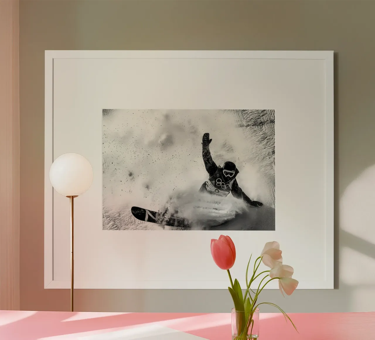 Polvere di neve poster con telaio in alluminio da World of Pearce