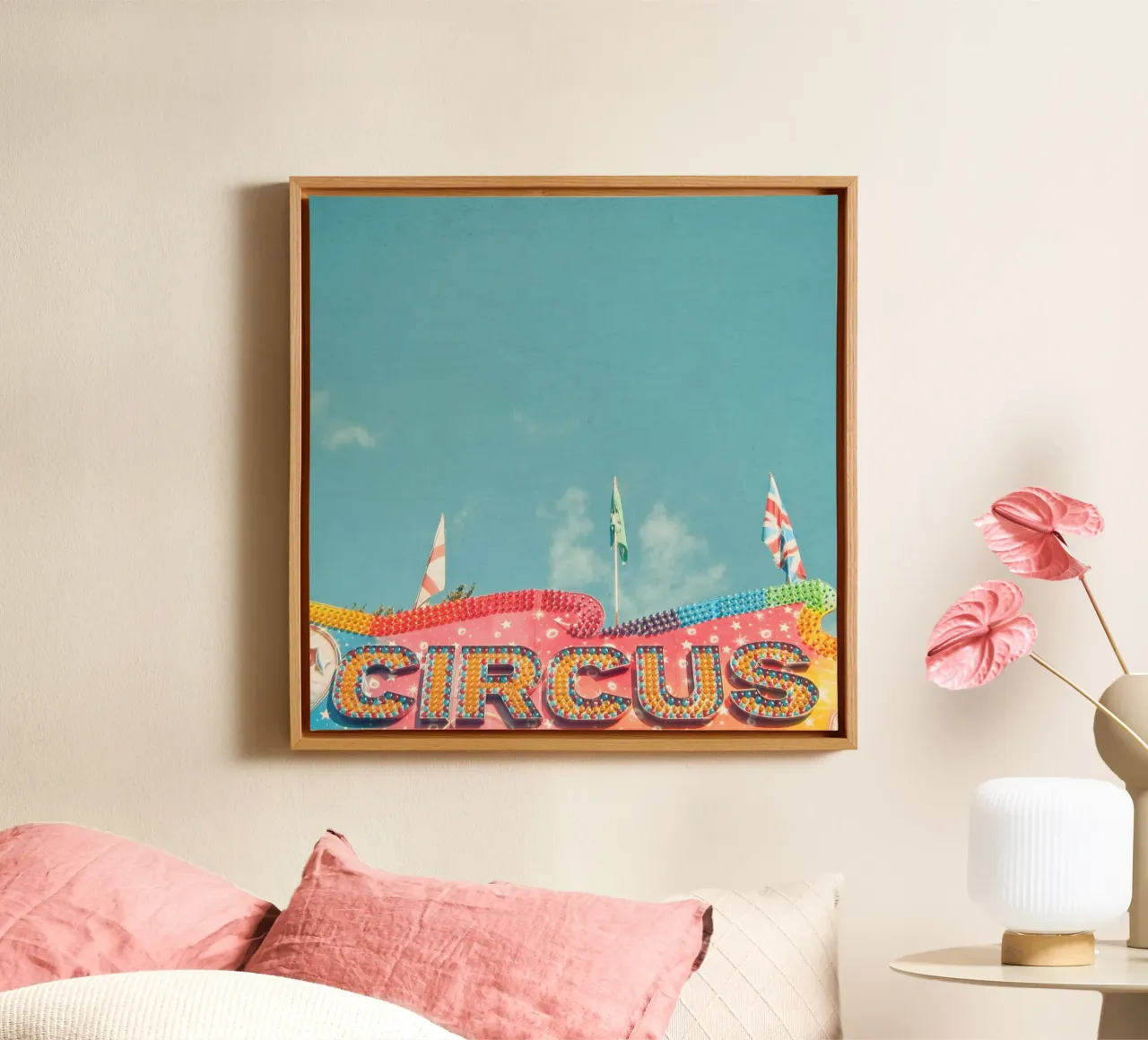 Circusverlichting canvas met Baklijst van Cassia Beck Photography