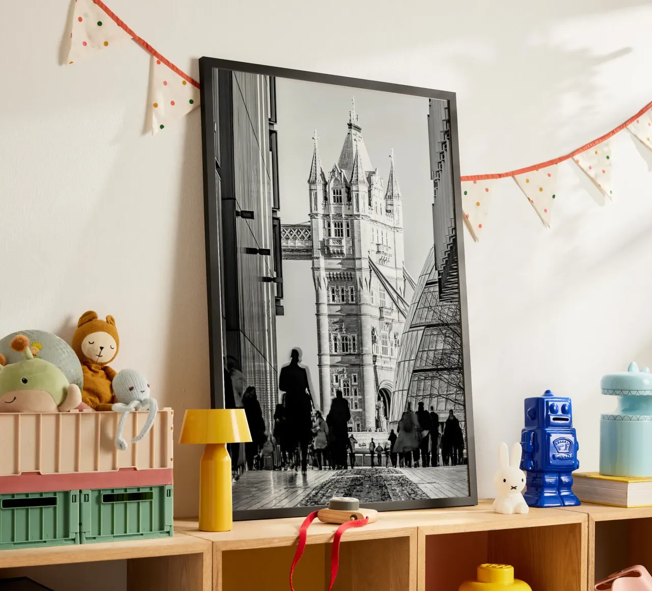 Ponte della Torre poster con telaio in legno da Sowa Studio