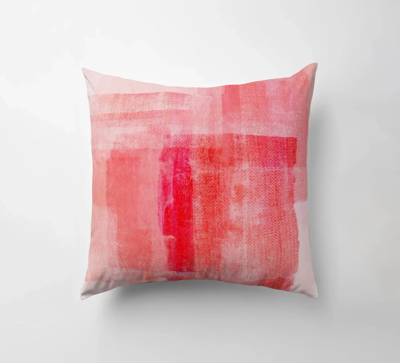 Surfaces 15 | Textured Red on Pink cuscino da sabidussi
