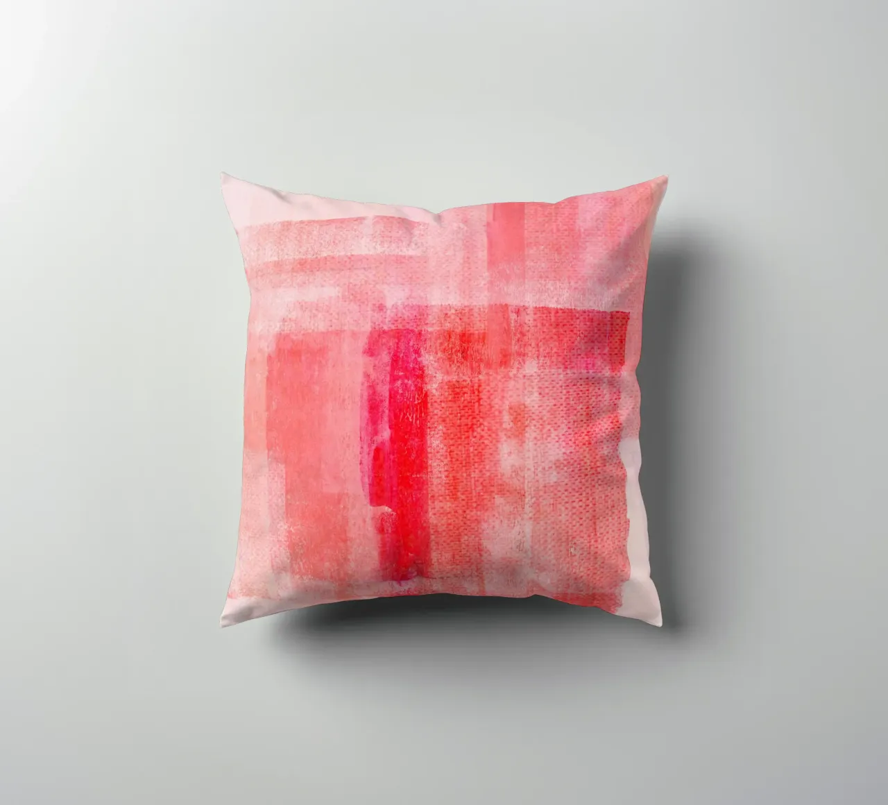 Surfaces 15 | Textured Red on Pink cuscino da sabidussi