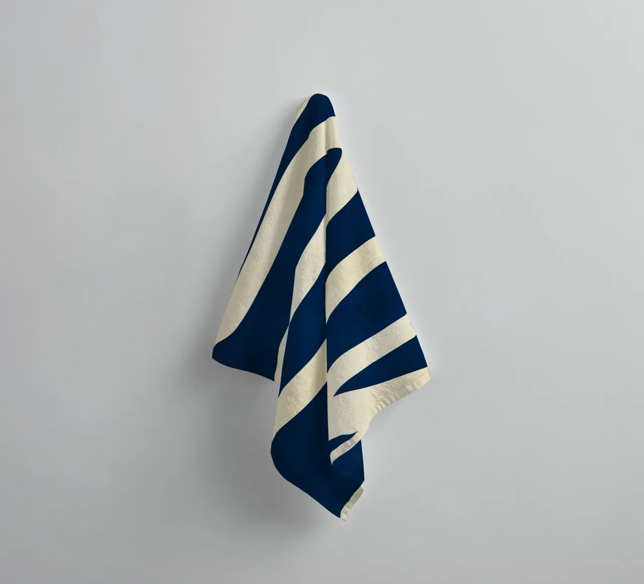 Linee espressioniste asciugamano da bagno da Liam Johnson