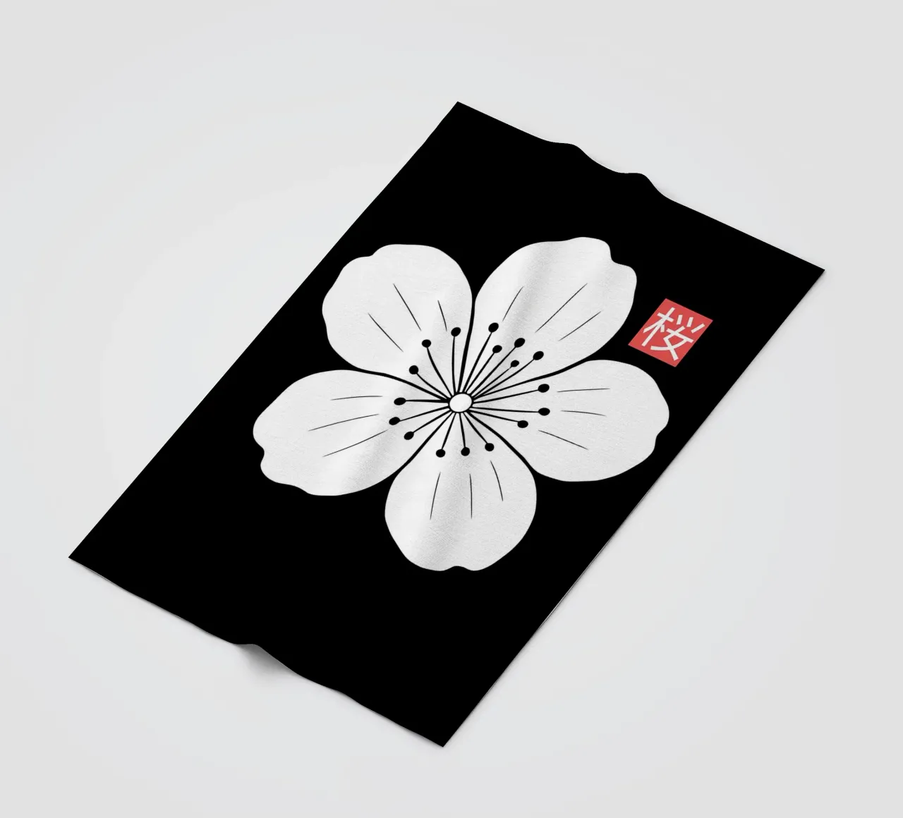 Fiori di ciliegio giapponesi coperta in pile da Noah Bouchard