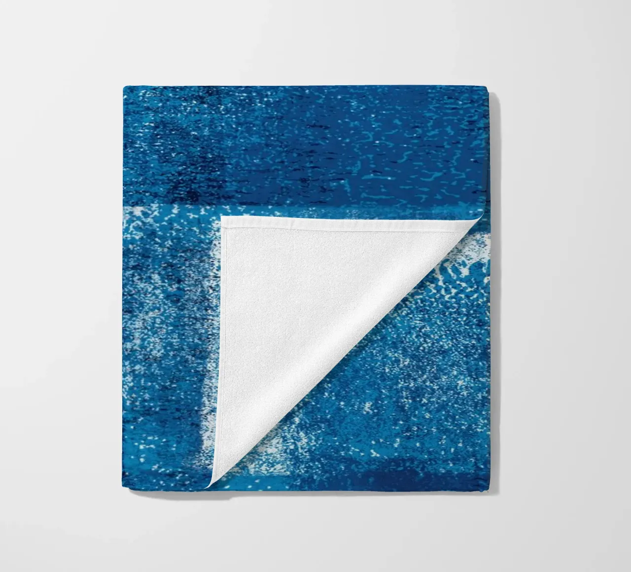 Surfaces 17 | Cyan, White and Dark Blue telo mare da sabidussi