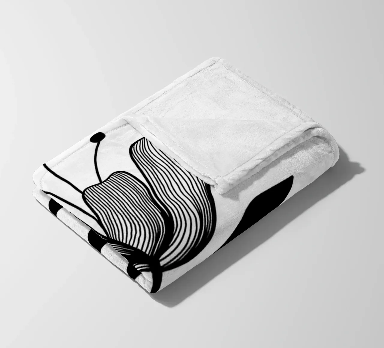 Illustrazione floreale in bianco e nero coperta in pile da Hiroto Mori