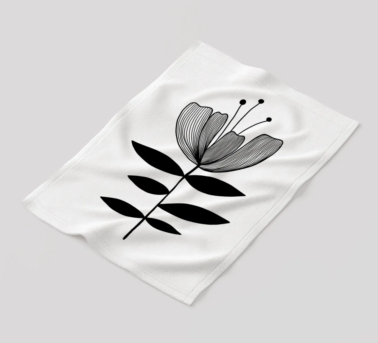 Illustrazione floreale in bianco e nero coperta in pile da Hiroto Mori