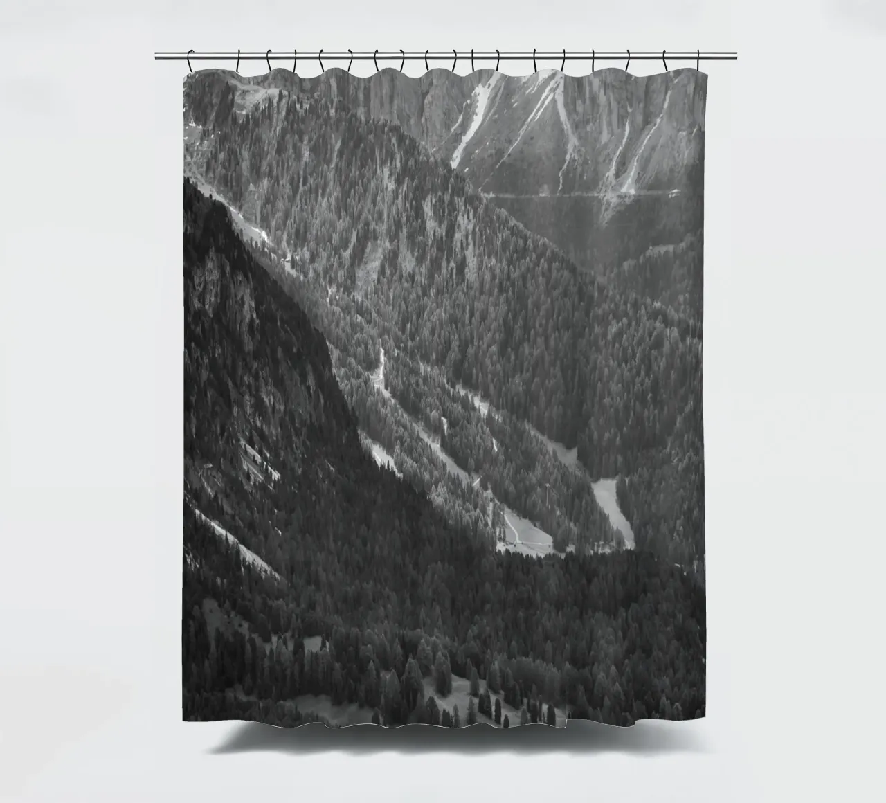 paesaggio montano in bianco e nero tenda da doccia da karijn_landscapes