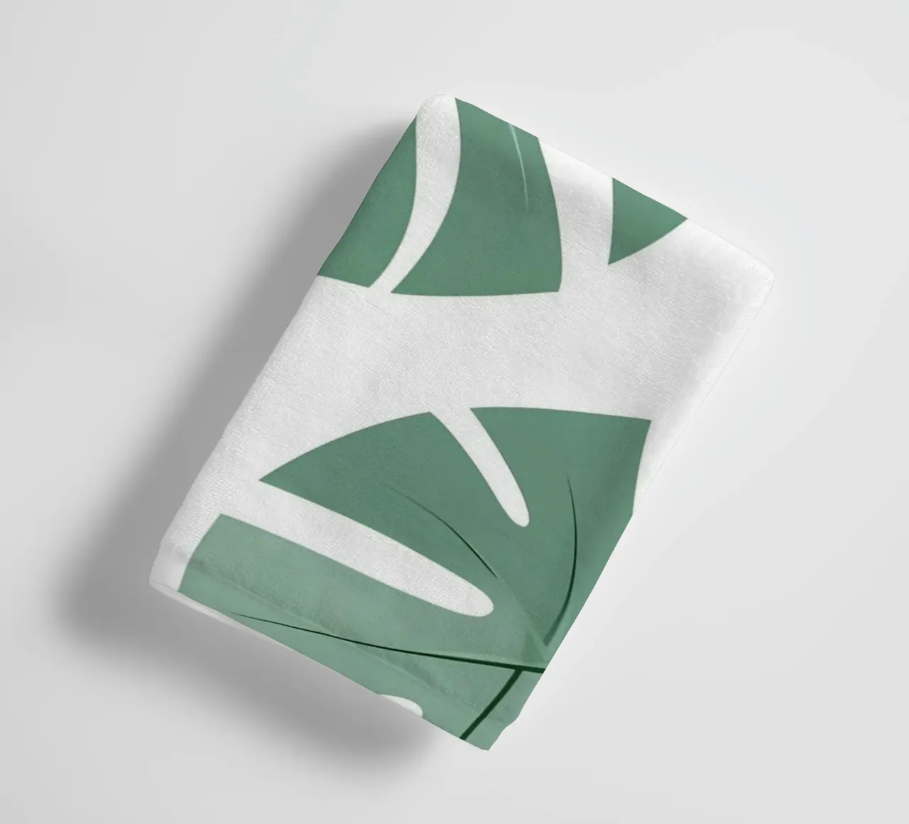 Split Leaf Philodendron towel by Botanical Gallery