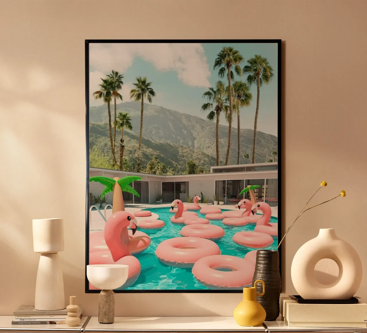 Flamingo Pool Party poster con telaio in legno da robertmotoiart