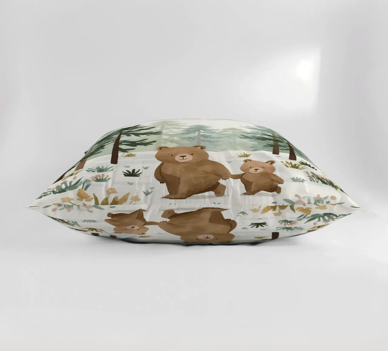 Mère et son ourson dans une forêt froide et enneigée coussin de DesignDoodle