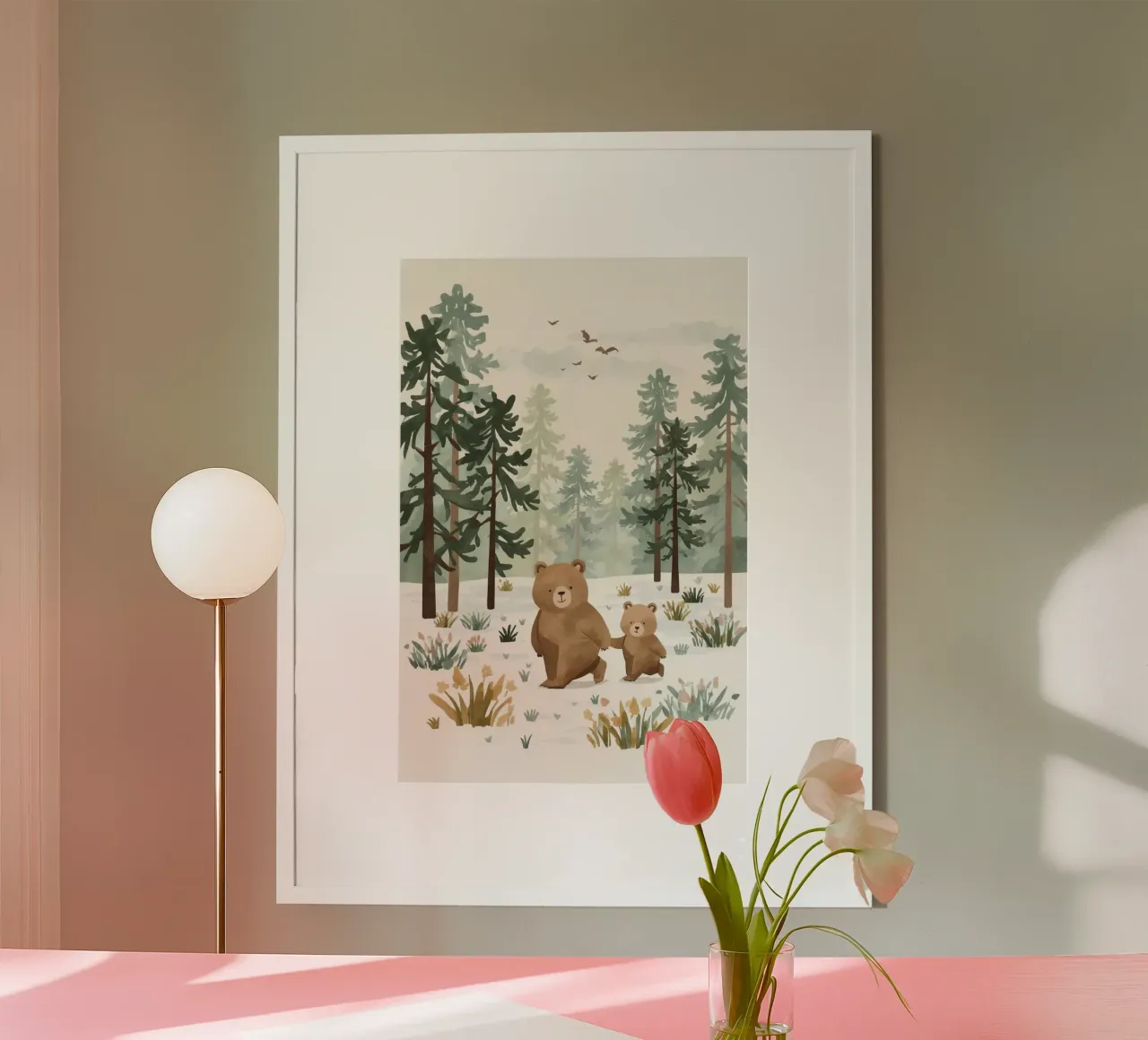 Madre e il suo cucciolo di orso nella fredda foresta innevata poster con telaio in legno da DesignDoodle