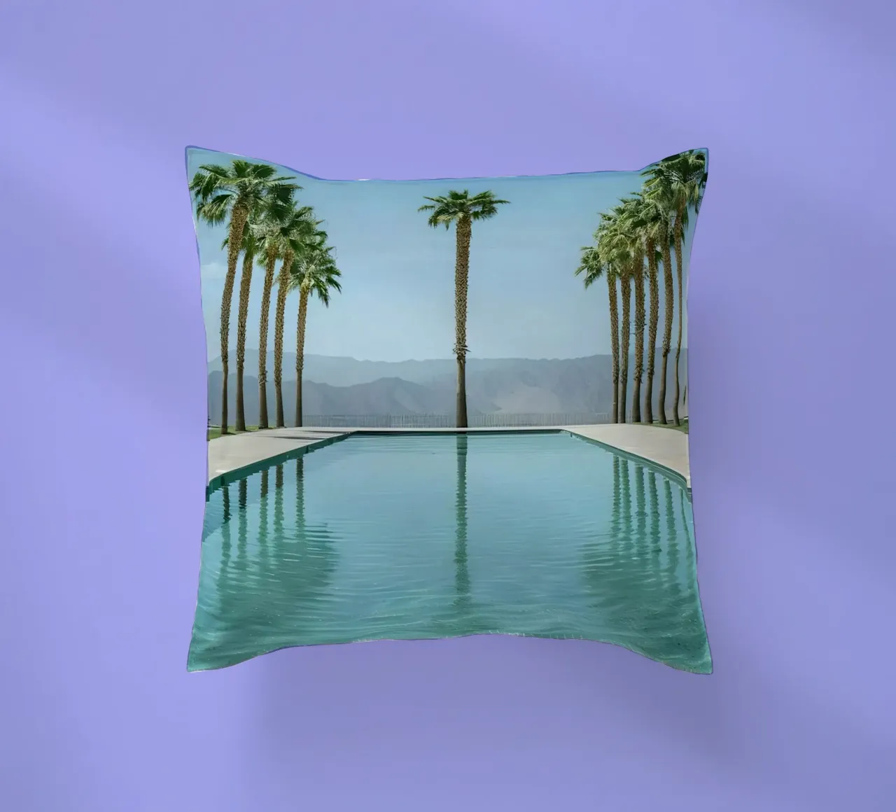 Palm Trees In The Pool cuscino da Leonard Barreiro