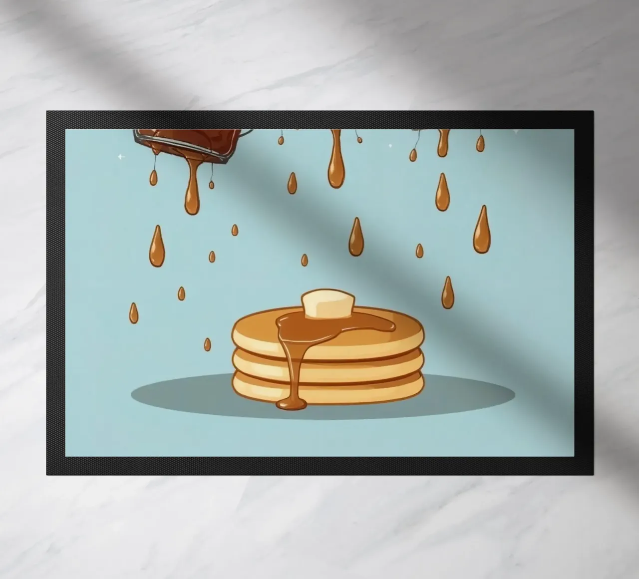 Simpatiche bottiglie che versano sciroppo sui pancake zerbino da DesignDoodle