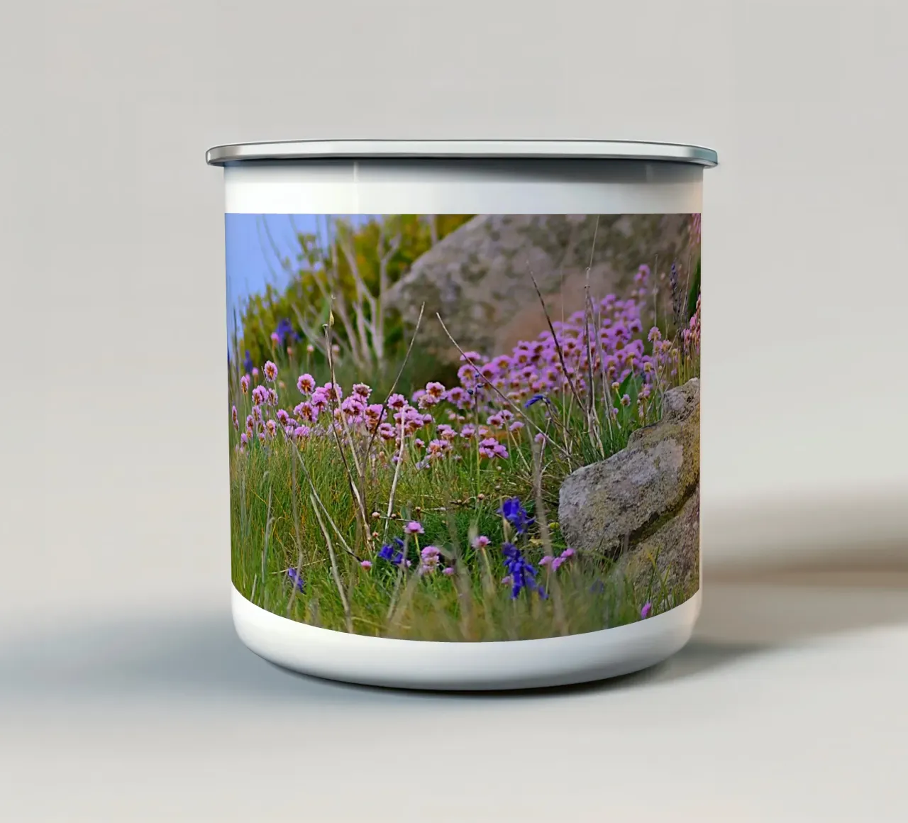 FAA357 tazza in smalto da Thierry vobmann photography