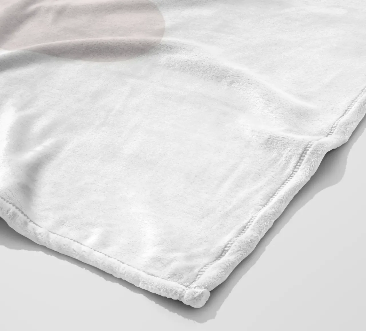 Tulipano moderno dalla linea continua e dalle forme rosa nude coperta in pile da Plain Thoughts