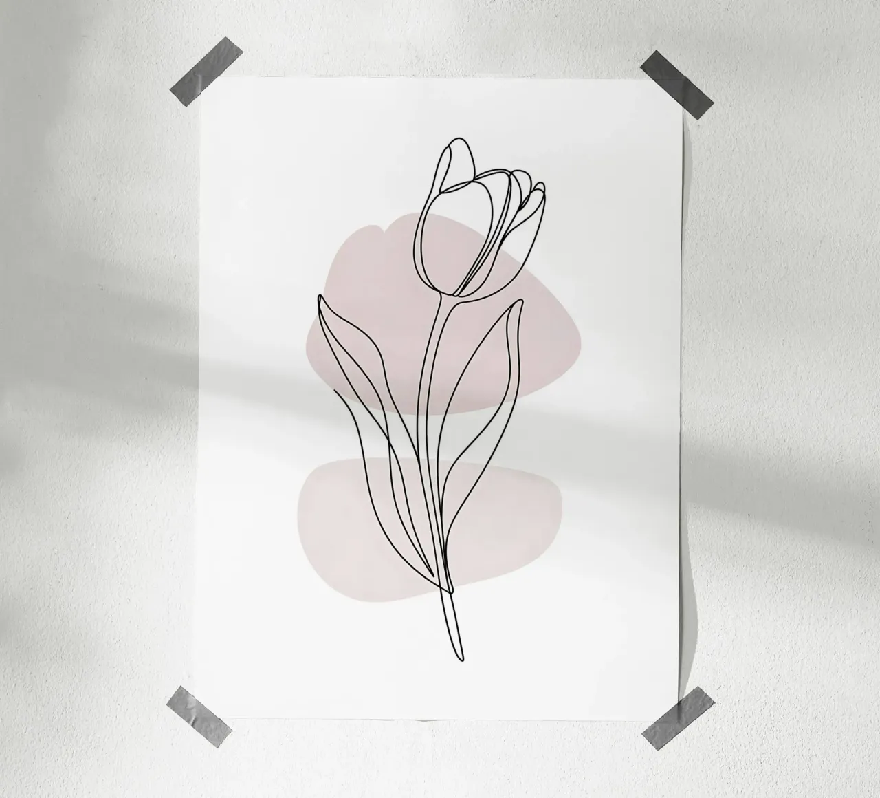 Tulipano moderno dalla linea continua e dalle forme rosa nude poster con telaio in plastica da Plain Thoughts