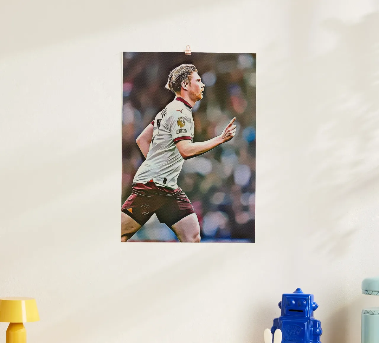 Kevin De Bruyne Running Celebration Maglia Premier League Po poster con telaio in alluminio da ArdanART