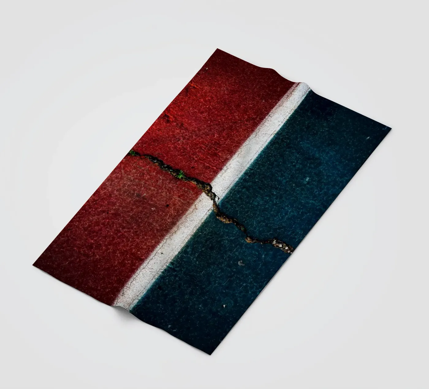 Fault Lines I Fleecedecke von Tal Paz-Fridman