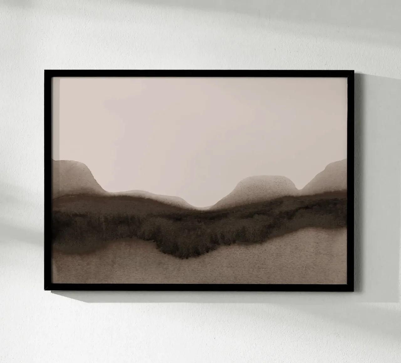 abstract moody landscape - brown poster con telaio in legno da IRIS LEHNHARDT FINE ART