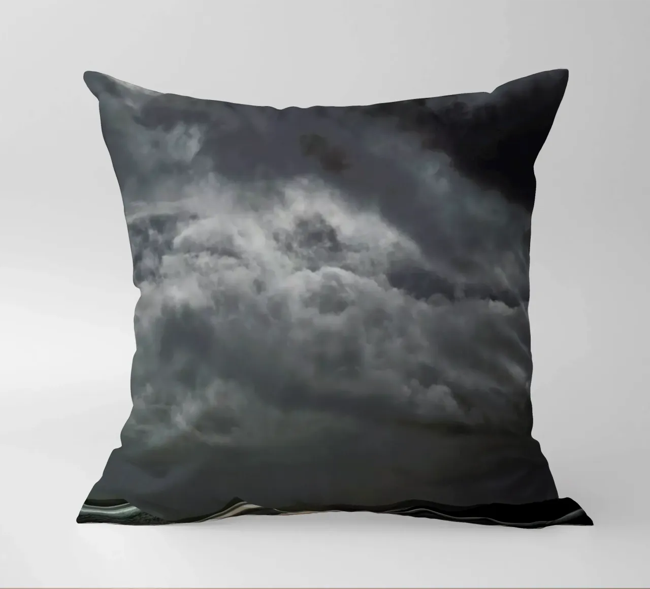 Cloudy Island cuscino da Nur Mut