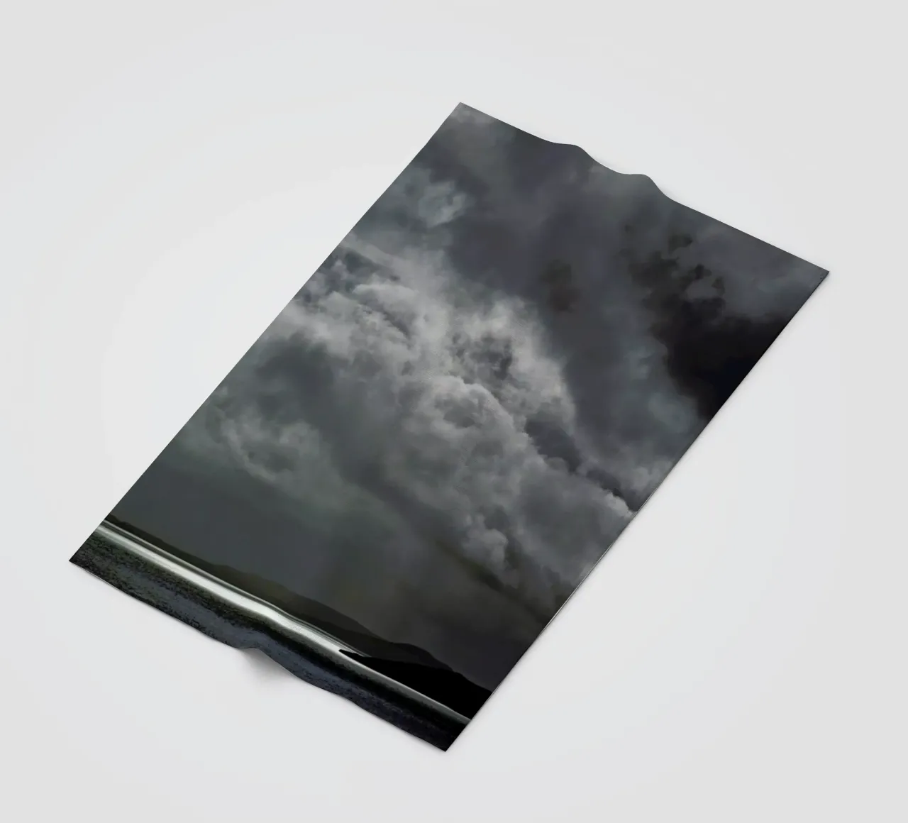 Cloudy Island coperta in pile da Nur Mut