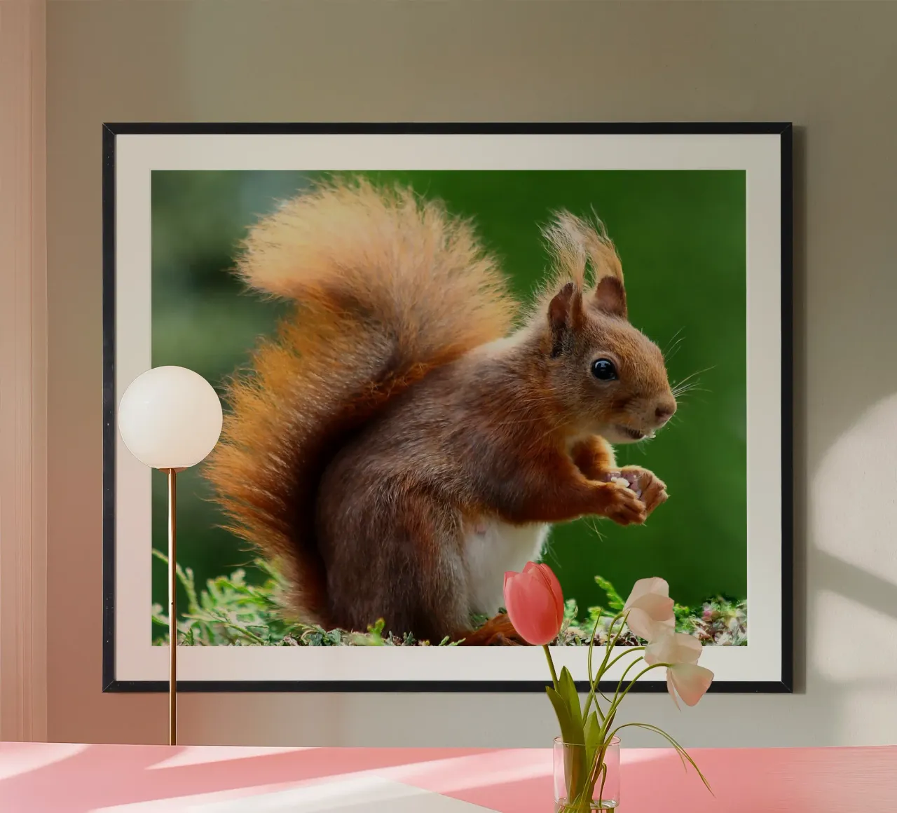 Scoiattolo marrone poster con telaio in alluminio da Sophia Roy
