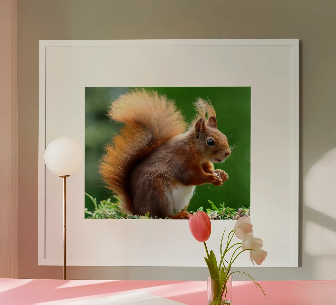 Scoiattolo marrone poster con telaio in alluminio da Sophia Roy