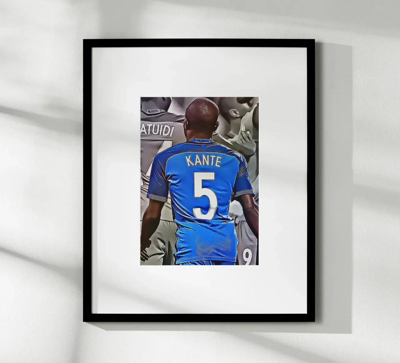 N'Golo Kanté Nummer 5 Frankreich Trikot Rücken Pose Poster von ArdanART