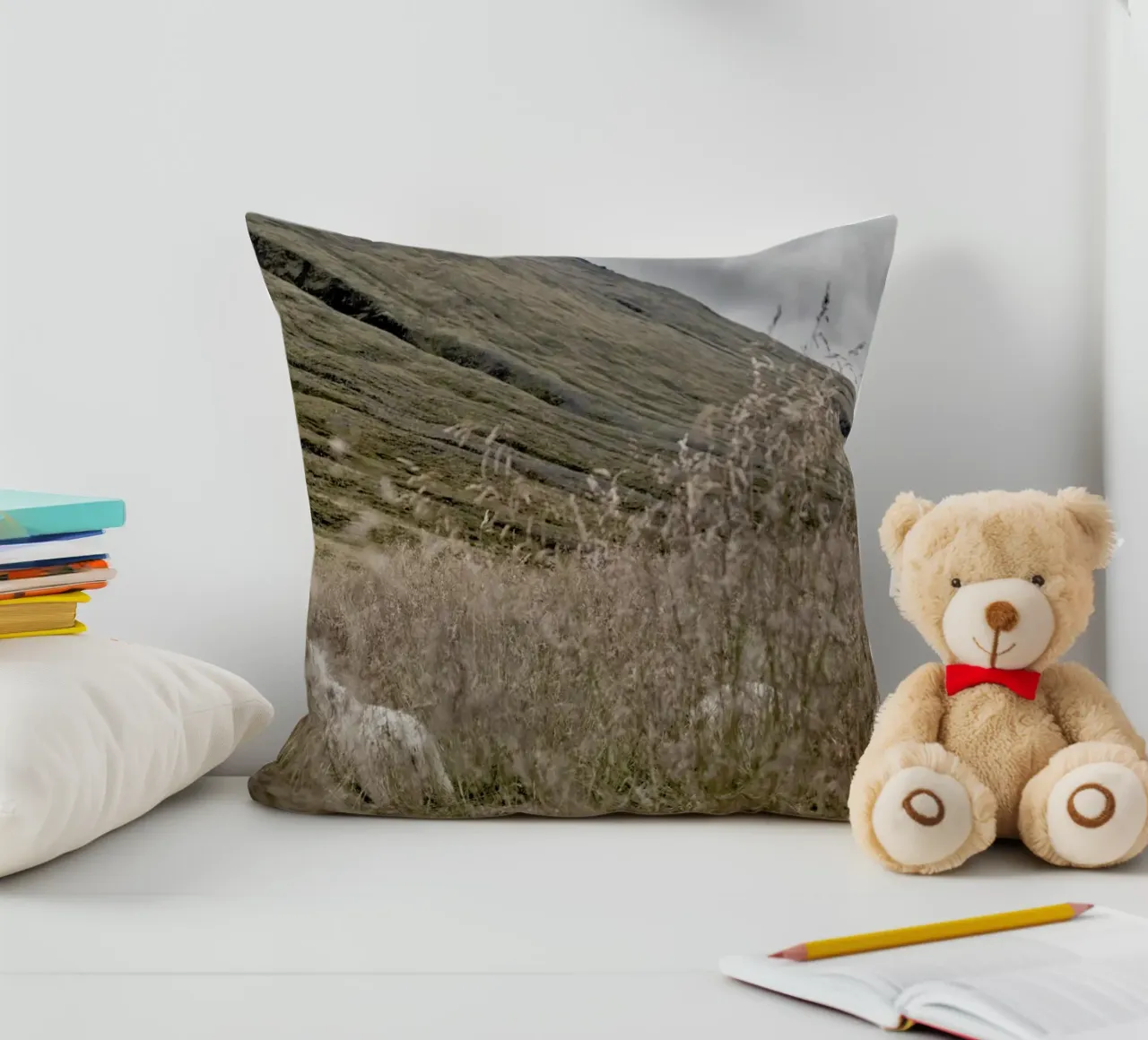 Hiding in plain sight cuscino da Nur Mut