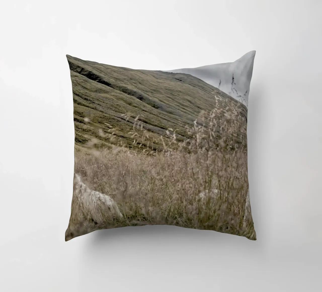 Hiding in plain sight cuscino da Nur Mut