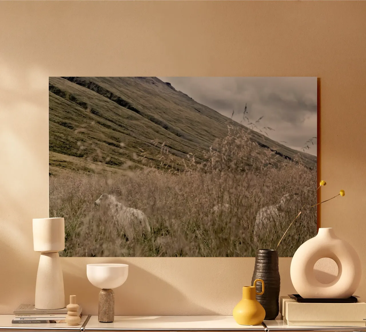 Hiding in plain sight plexiglass da Nur Mut