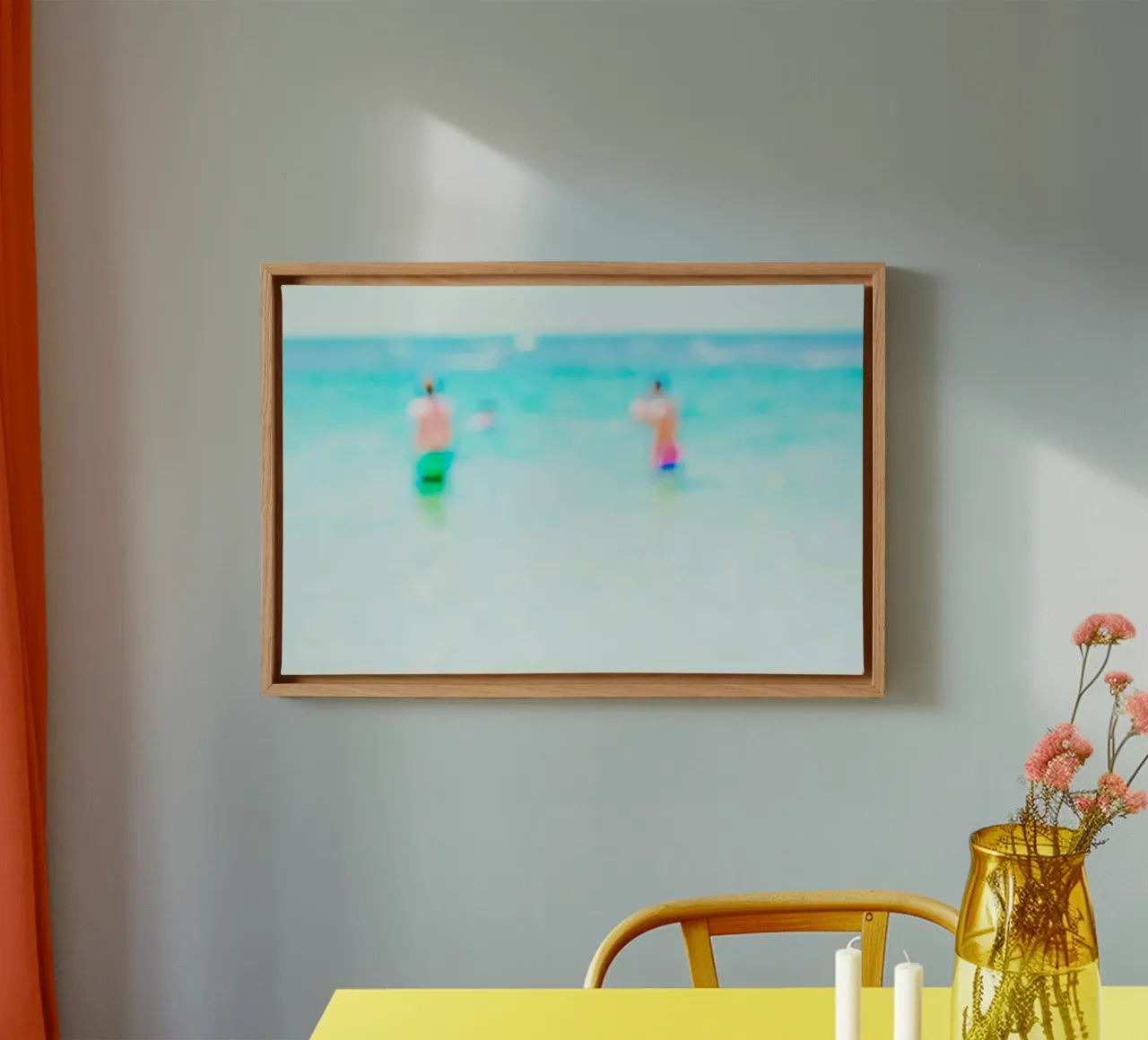 Am Meer #5 Leinwand mit Schattenfugenrahmen von Tal Paz-Fridman