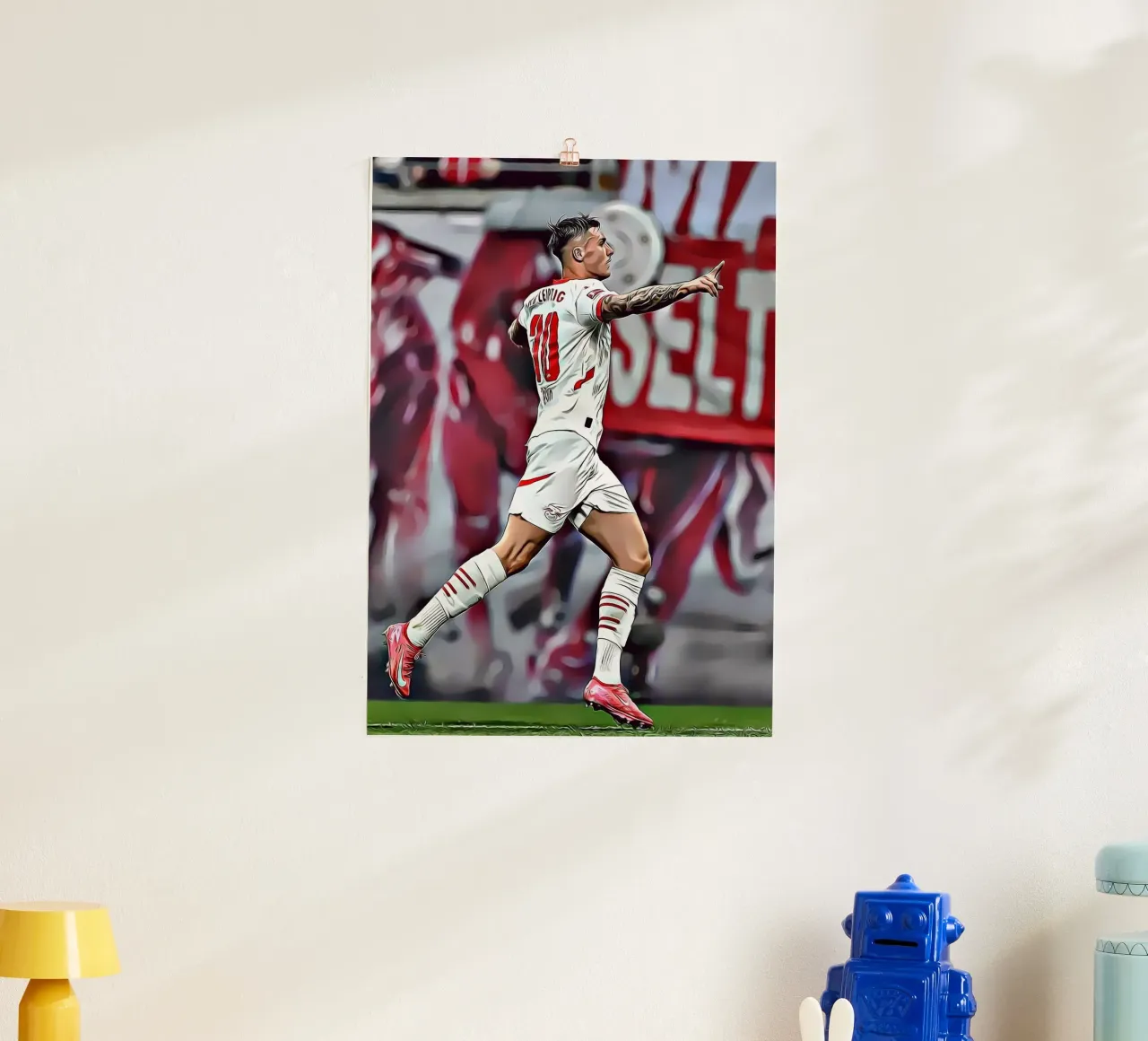 Benjamin Sesko - Poster d'azione per la celebrazione dell'RB Leipzig poster con telaio in plastica da ArdanART