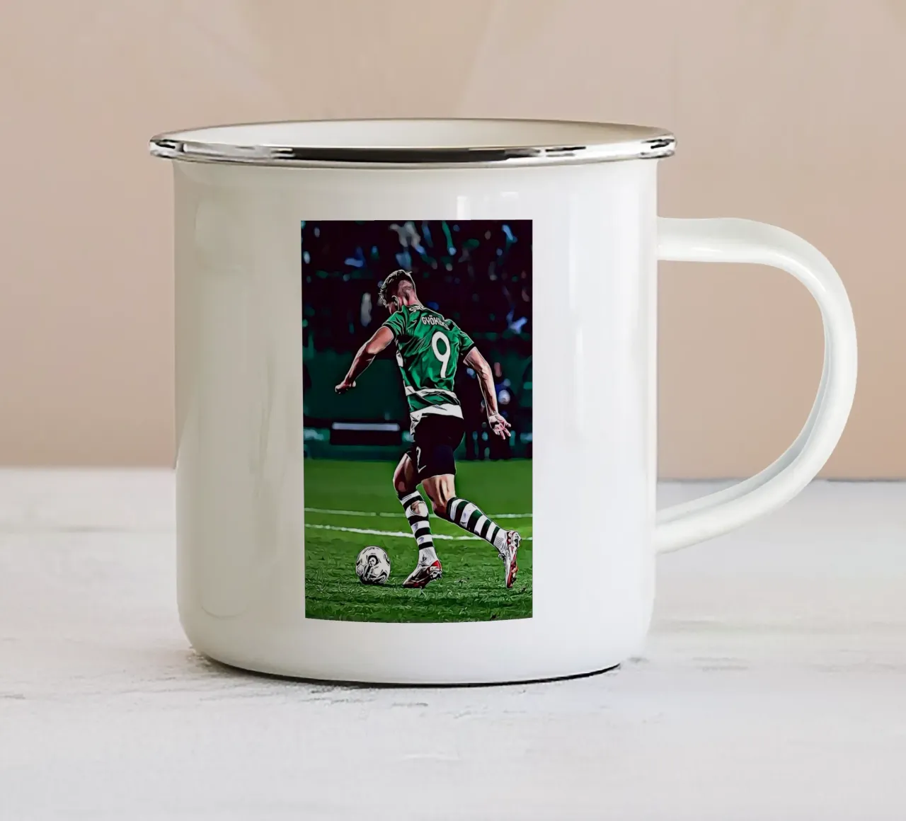 Gyökeres Sporting Lisbona Maglia Verde 9 Poster Digitale tazza in smalto da ArdanART